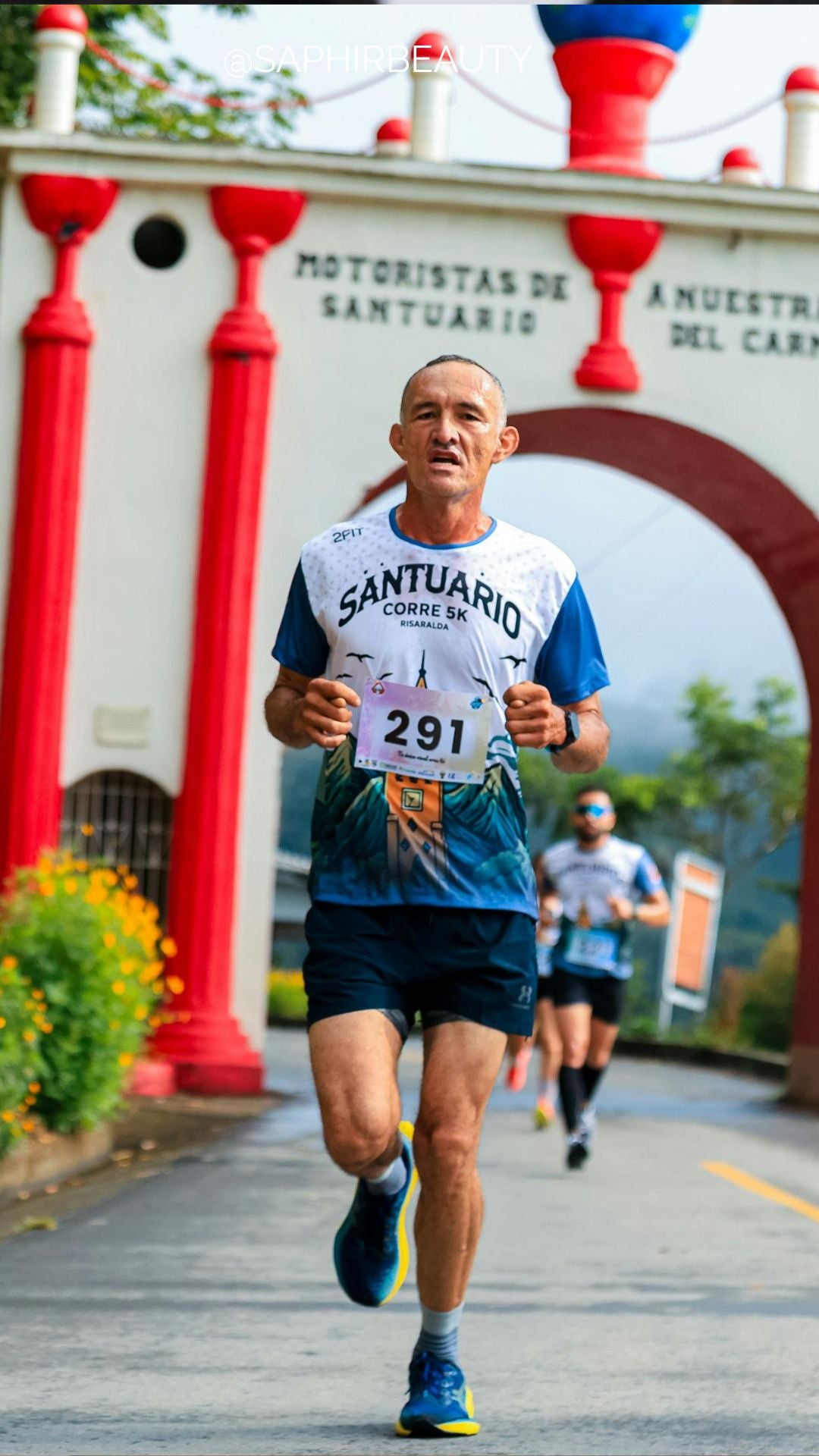 <strong>Simon , Lyon · Coureur amateur</strong>